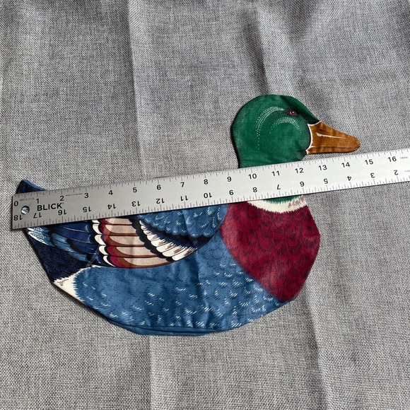 Vintage mallard duck pillow, plush or doorstop form sewing pattern - Picture 4 of 7